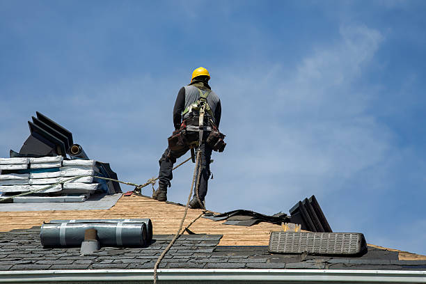Professional Gutter Installation technician working in Southbury, CT